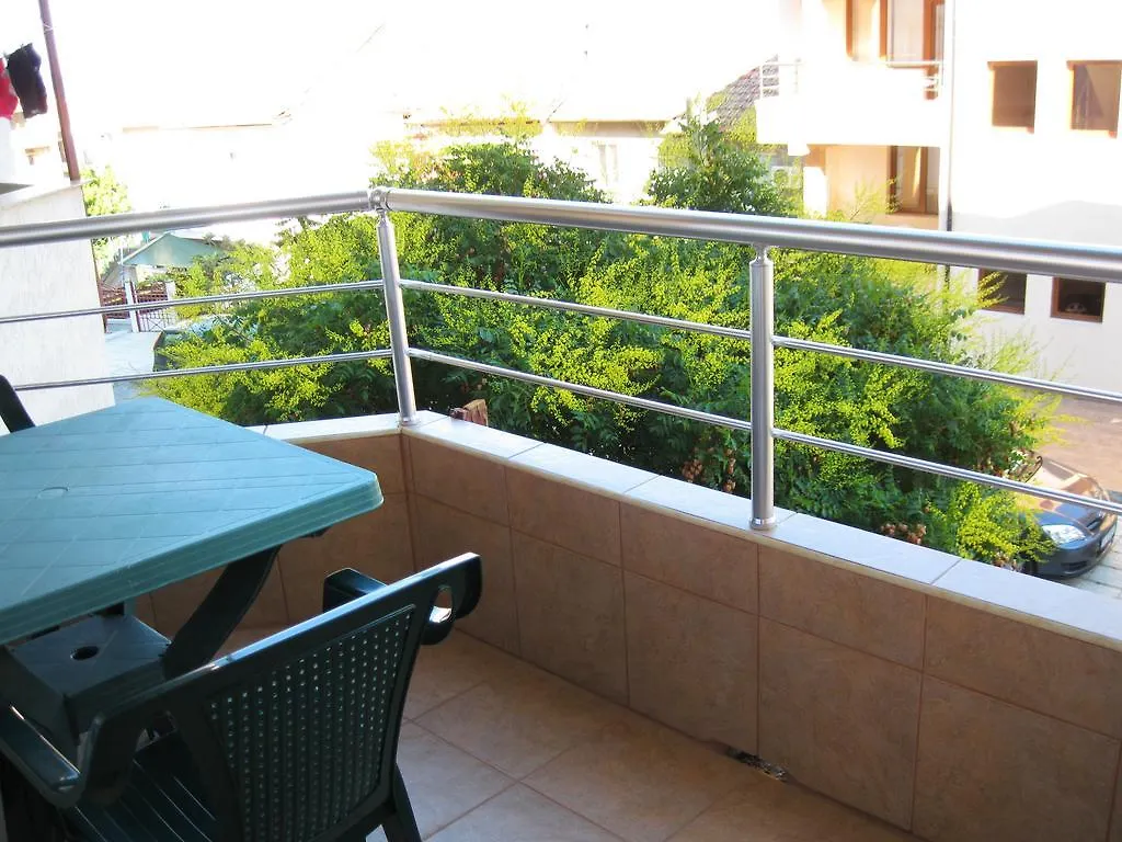 Apartment Aya Σωζόπολη